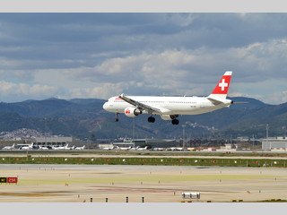 Airbus A321 cruzando el umbral