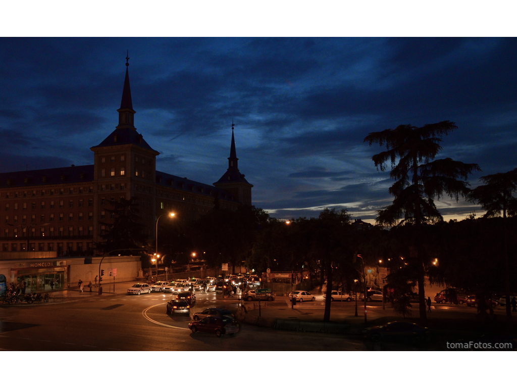 Anochecer en Moncloa